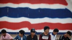 ពលករចំណាកស្រុក៖ ពលករ​ខ្មែរ​កំពុង​ស្នើ​បន្ត​បណ្ណ​ការងារ​និង​ស្នាក់នៅ​ក្នុង​ប្រទេស​ថៃ ខណៈ​អ្នក​ជំនាញ​បារម្ភ​ពី​ការ​ឆបោក