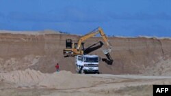 Nhà máy nhôm đầu tiên của Việt Nam sẽ bắt đầu sản xuất vào tháng 9