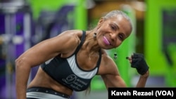 Ernestine Shepherd dalam usianya yang hampir 81 tahun masih aktif berkompetisi dan mengelola sebuah pusat kebugaran.