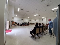 Jenazah Dylan Sada disalatkan di Islamis School of New Orleans pada Rabu (11/11). (Foto: Courtesy/Vieda Djuliarso)