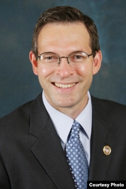 “拉丁美洲裔公民联盟”全国执行主任布伦特•威尔克斯