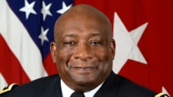 美国国防安全合作局局长查尔斯·霍珀中将(Charles Hooper)（美国国防部照片）