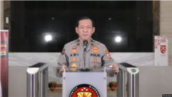 Juru Bicara Mabes Polri Awi Setiyono saat menggelar konferensi pers di Mabes Polri Jakarta, Senin (14/9/2020). (Foto: screenshoot)