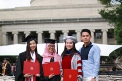 Nova meraih gelar doktoral dari Massachusetts Institute of Technology pada 2018 (foto: courtesy).