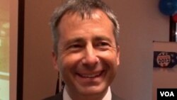 艾兆年是香港共和党竞选团主席(美国之音 谭嘉琪拍摄）