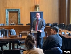 លោក ថេត យូហូ សមាជិក​រដ្ឋសភា ប្រចាំ​គណៈកម្មាធិការទទួលបន្ទុក​កិច្ច​ការ​បរទេស​ប្រចាំតំបន់អាស៊ីប៉ាស៊ីហ្វិក ថ្លែង​នៅ​ក្នុង​កម្មវិធី​ដែល​រៀបចំ​ដោយ​នាយកដ្ឋាន​ស្រាវជ្រាវអាស៊ីនៅ​សភាអាមេរិក ​កាលពីថ្ងៃទី​២៧ ខែកុម្ភៈ ឆ្នាំ២០១៩។