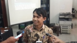 Direktur LBH Pers Ade Wahyudin. (Foto: Sasmito/VOA)