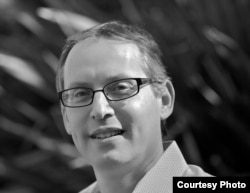 加州大学尔湾分校法律教授理查德•哈森