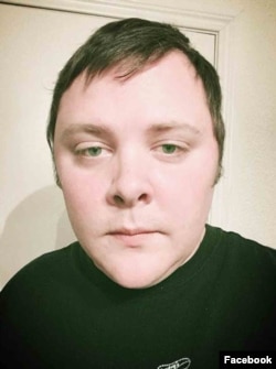 德克萨斯州枪击案嫌疑人德文·凯利