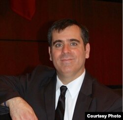 得克萨斯州移民律师戴维•斯特伦奇 (图片来自David Strange)