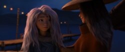 Karakter Sisu disuarakan oleh aktris Amerika keturunan Korea Selatan, Awkwafina. (Foto: Courtesy/Disney Media and Entertainment Distribution).
