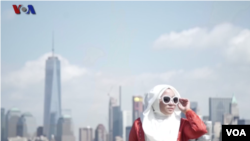 Anniesa Hasibuan saat mengikuti New York Fashion Week 2016