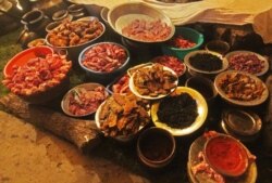 Tradisi "Wazwan" pada acara perkawinan di Kashmir