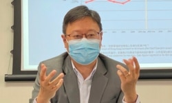 本身是天主教徒的香港浸会大学政治及国际关系学系副教授 陈家洛 表示，在香港的政治环境处于一个困难的时刻，周守仁是一个难能可贵的主教人选，认为他可以作为一个持平的声音，巩固香港教区的特定位置 (美国之音汤惠芸)