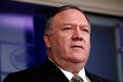 美国国务卿蓬佩奥在白宫举行的有关新冠疫情的记者会上。(2020年4月8日)