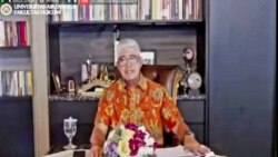 Ketua Mahkamah Agung periode 2012-2020, Muhammad Hatta Ali, dalam sebuah webinar (foto: tangkapan layar/VOA).