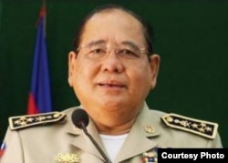 នាយឧត្តម​សេនីយ៍​ ម៉ក់ ជីតូ​ ជា​អគ្គស្នងការ​រង​នៃ​នគរបាលជាតិ។ (អង្គការឃ្លាំមើលសិទ្ធិមនុស្ស Human Rights Watch)