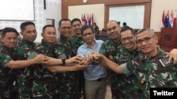 Rocky Gerung kerap diundang menjadi pembicara.