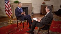 Predsednik Barak Obama daje intervju novinaru Glasa Amerike Andreu Denešneri u Beloj kući, 22. juna 2011. (zvanična fotografija Bele kuće)
