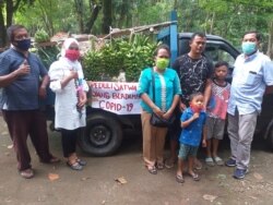 Donasi berupa hasil perkebunan dari masyarakat untuk Kebun Binatang Medan yang alami krisis keuangan. Rabu 29 April 2020. (Courtesy: dokumen Medan Zoo)