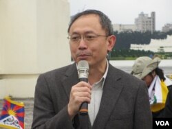 台湾人权公约施行监督联盟召集人黄嵩立教授