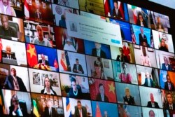 Presiden Joe Biden menjadi tuan rumah KTT iklim virtual yang diikuti 40 pemimpin dunia (22/4).