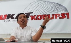 Zaenur Rohman, Peneliti Pukat Korupsi UGM. (Foto:VOA/Nurhadi)