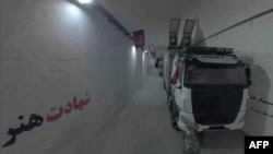 Foto yang diunggah situs web Korps Garda Revolusi Iran, Sepah News, menunjukkan rudal-rudal di pangkalan rudal bawah tanah saat peluncuran rudal jelajah angkatan laut Ghadr-380 di tempat yang dirahasiakan di Iran, 1 Februari 2025. (Foto: Garda Revolusi Iran via Sepah News/AFP)