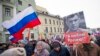 Thousands of Russians March to Remember Murdered Putin Critic