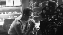 Geri Oldman kao Herman Menkijevic u sceni iz filma "Menk". Foto: Netfliks