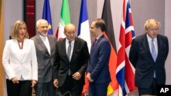 Šefica diplomatije EU Federika Mogerini, iranski ministar inostranih poslova Džavad Zarif, francuski Žan Iv le Drijan, nemački šef diplomatije Hajko Mas i britanski Boris Džonson u Briselu, 15. maja 2018.