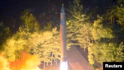 朝鲜2017年7月29日试射洲际弹道弹道。