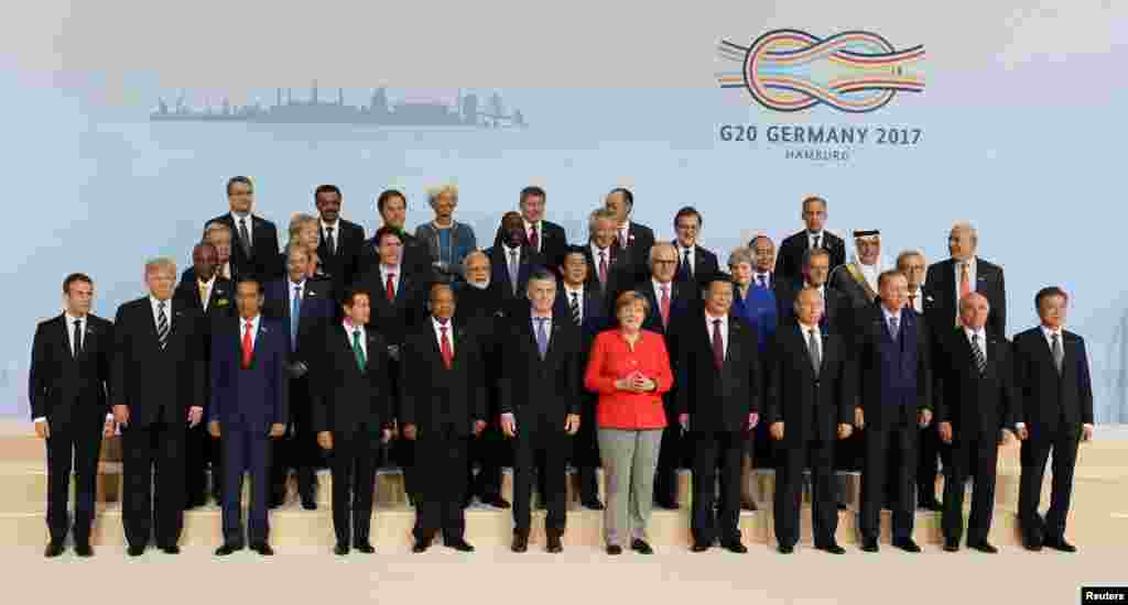 20国集团汉堡峰会的与会领导人合影(2017年7月7日)。