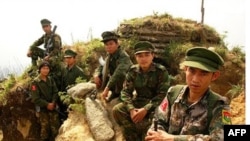 KIA Kachin Soldiers (မှတ်တမ်းဓါတ်ပုံ)
