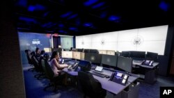 Opreativni centar u kompleksu prostorija za vanredne situacije u Beloj kući (Foto: Carlos Fyfe/The White House via AP)