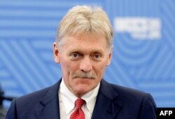 Portparol Kremlja Dmitrij Peskov u Kazanju 24. oktobar, 2024. (Foto: AFP / Maksim Šemetov)