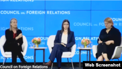 피오나 힐 브루킹스 연구소 선임연구원(왼쪽)이 2025년 3월 6일 미 외교협회가 주최한 ‘우크라이나의 미래’ 대담에서 발언하고 있다. (사진출처=미 외교협회 웹사이트 스크린샷)