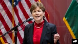 Senatorka Džin Šahin (Foto: AP/Denes Erdos)