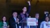 Calon presiden Meksiko dari partai Morena, Claudia Sheinbaum, merayakan hasil pemilihan umum di Zocalo Square di Mexico City, pada 3 Juni 2024. (Foto: AFP)