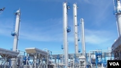 资料照片：中国越来越多地参加西伯利亚能源开发。俄罗斯西伯利亚的一家石化工厂。