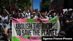 澳大利亚悉尼市一千多人示威，抗议政府的气候政策（2021年11月6日）