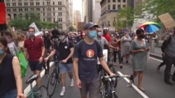 担心返校染病 各地家长师生上街抗议 担心返校染病 各地家长师生上街抗议