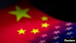 英国一家民调公司进行的一项最新民意调查显示，过去四年来中国在国际，尤其是西方国家中的声誉大幅下跌，而美国的国际声誉却大幅回升。