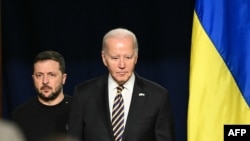 Predsjednici Sjedinjenih Država i Ukrajine, Džo Bajden i Volodimir Zelenski, na konferenciji za novinare u Bijeloj kući (Foto: Mandel NGAN / AFP) 