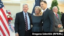 Kajl Skot (L) i Siniša Mali (D), arhivska fotografija (Foto: RFE/RL)