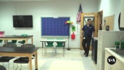 Near US-Mexico border, immigrants take final steps toward citizenship with community support