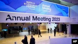 Kongresni centar pre početka Svetskog ekonomskog foruma u Davosu, Švajcarska 16. januar, 2023. (Foto: AP / Markus Schreiber)