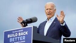 Džo Bajden, demokratski predsednički kandidat, tokom izborne kampanje u saveznoj državi Pensilvaniji, 10. oktobra 2020. (Foto: Reuters)