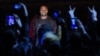 Kanye West saat tampil dalam sebuah konser. (Foto: AFP)