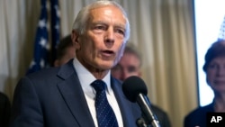 ARHIVA - Penzionisani general vojske SAD Vesli Klark (Foto: AP)